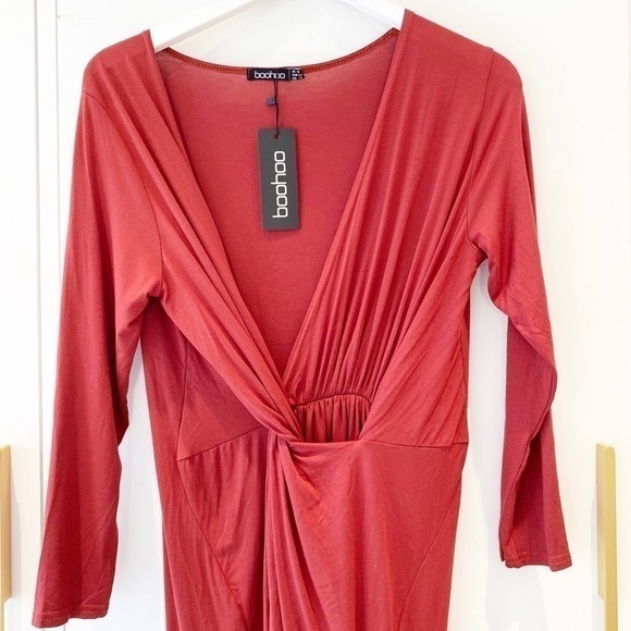 BNWT Boohoo Twist Dress - Picture 5 of 8